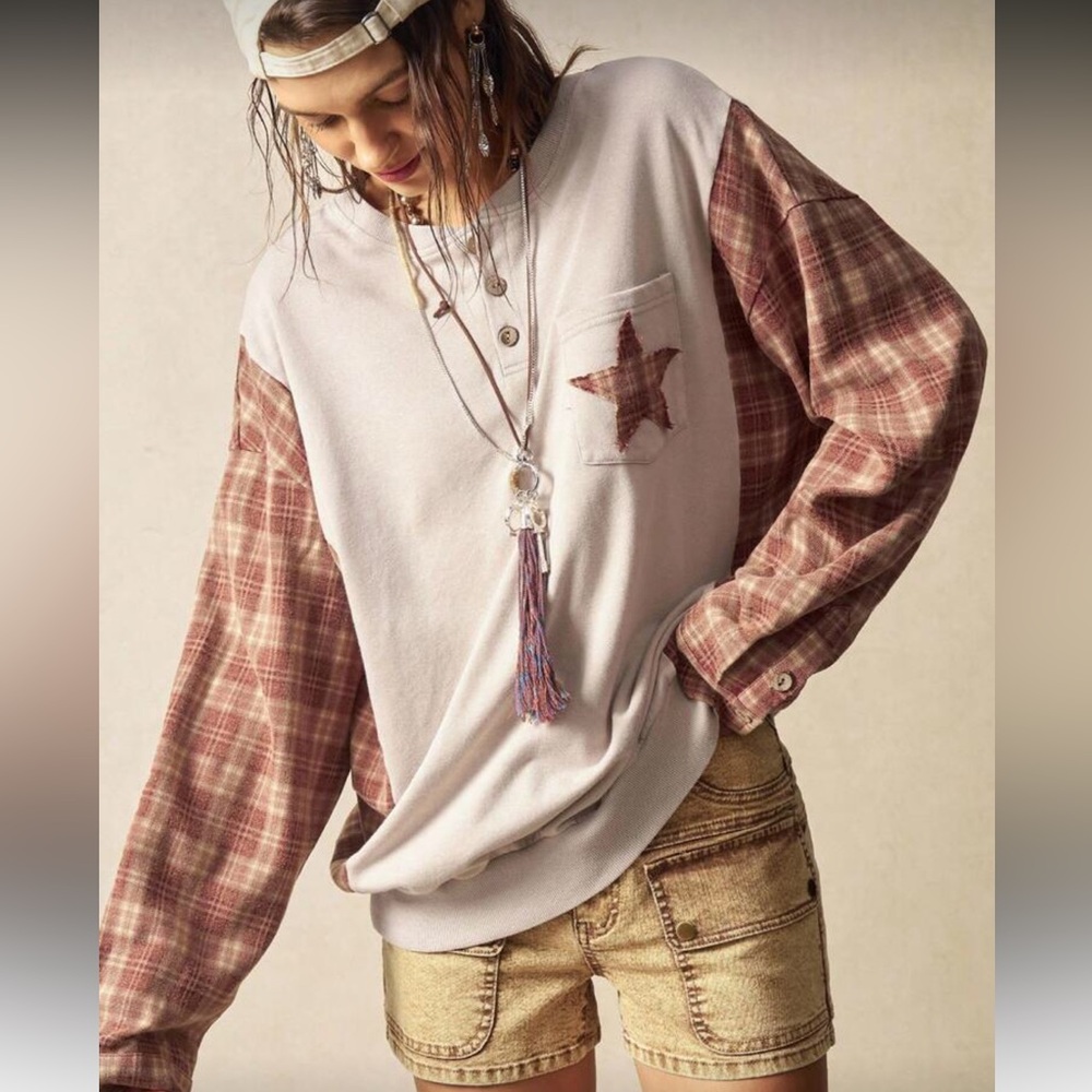 Plaid Sleeve Star Patch Top pocket button long sleeve top beige tan